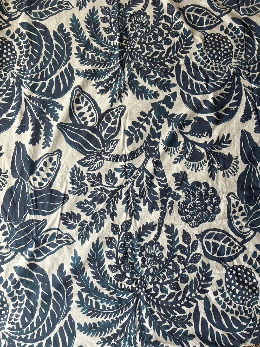 Pottery Barn Navy and White Tropical Floral Fruit Cotton Duvet Cover Queen